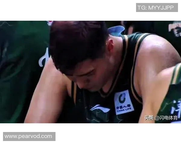 三后卫18投0中,浙江队输的不冤,四川同曦冲突多人被禁赛